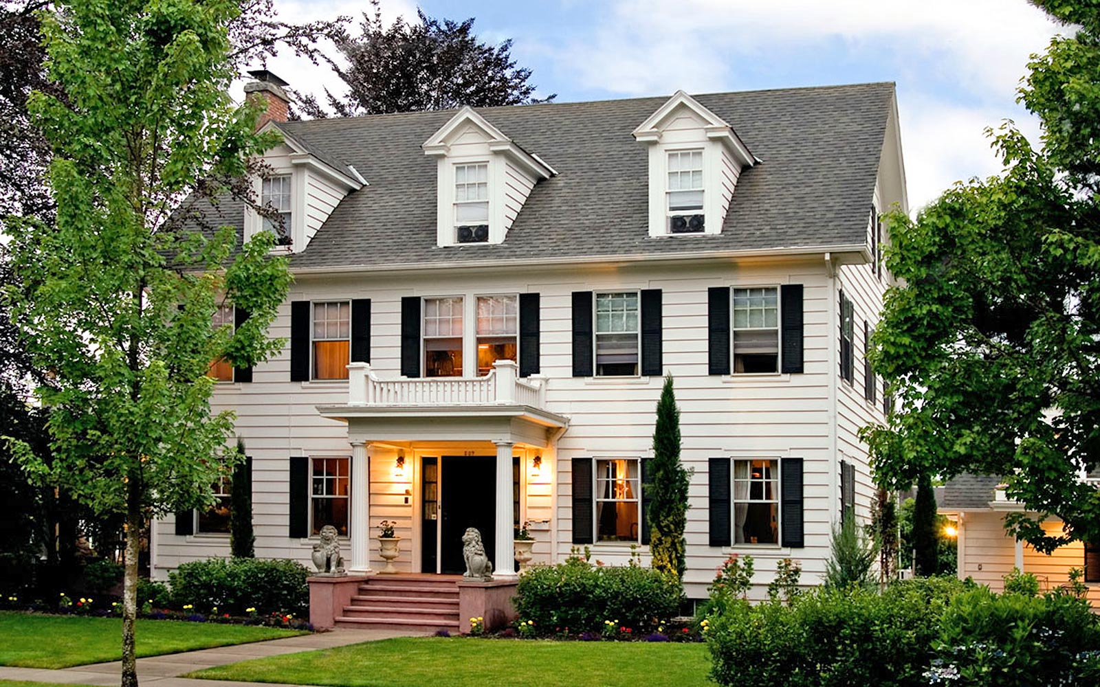 A' Tuscan Estate Bed and Breakfast is one of the best places to stay in Oregon